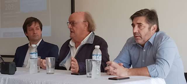 José De Mendiguren, ex presidente de la Unión Industrial Argentina, brindó una charla en Santo Tomé